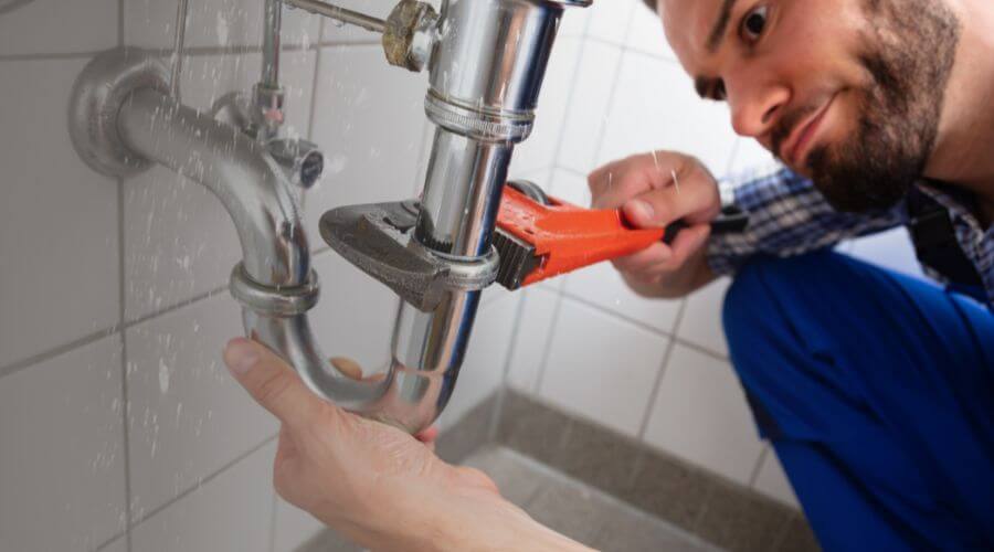 Professional same day plumber services in Akron, IN